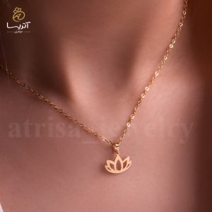 مدال طلا نیلوفر آبی_کد: pe143